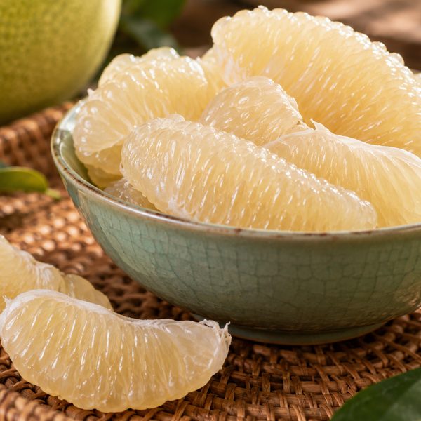 Pomelo segments